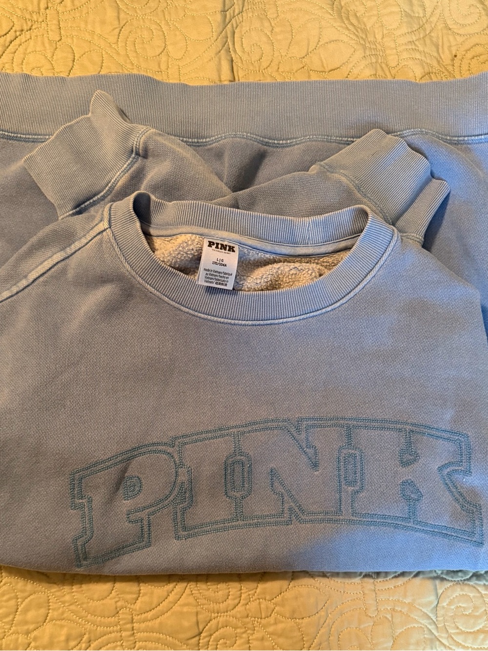 PINK Victoria's Secret Women’s Crewneck Sweatshirt in Sky Blue - Picture 3 of 6